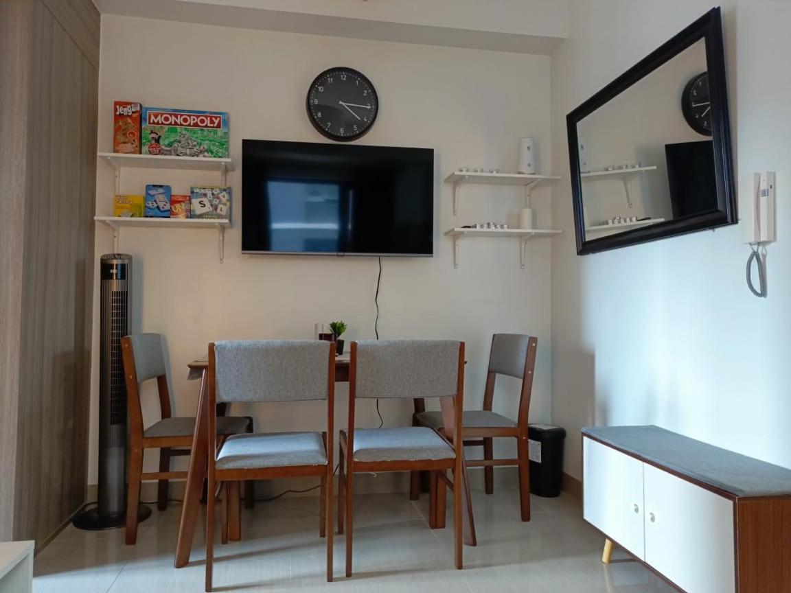 Shore 2 Residences High Speed Internet Walking Distance To Moa And Ikea マニラ市 エクステリア 写真