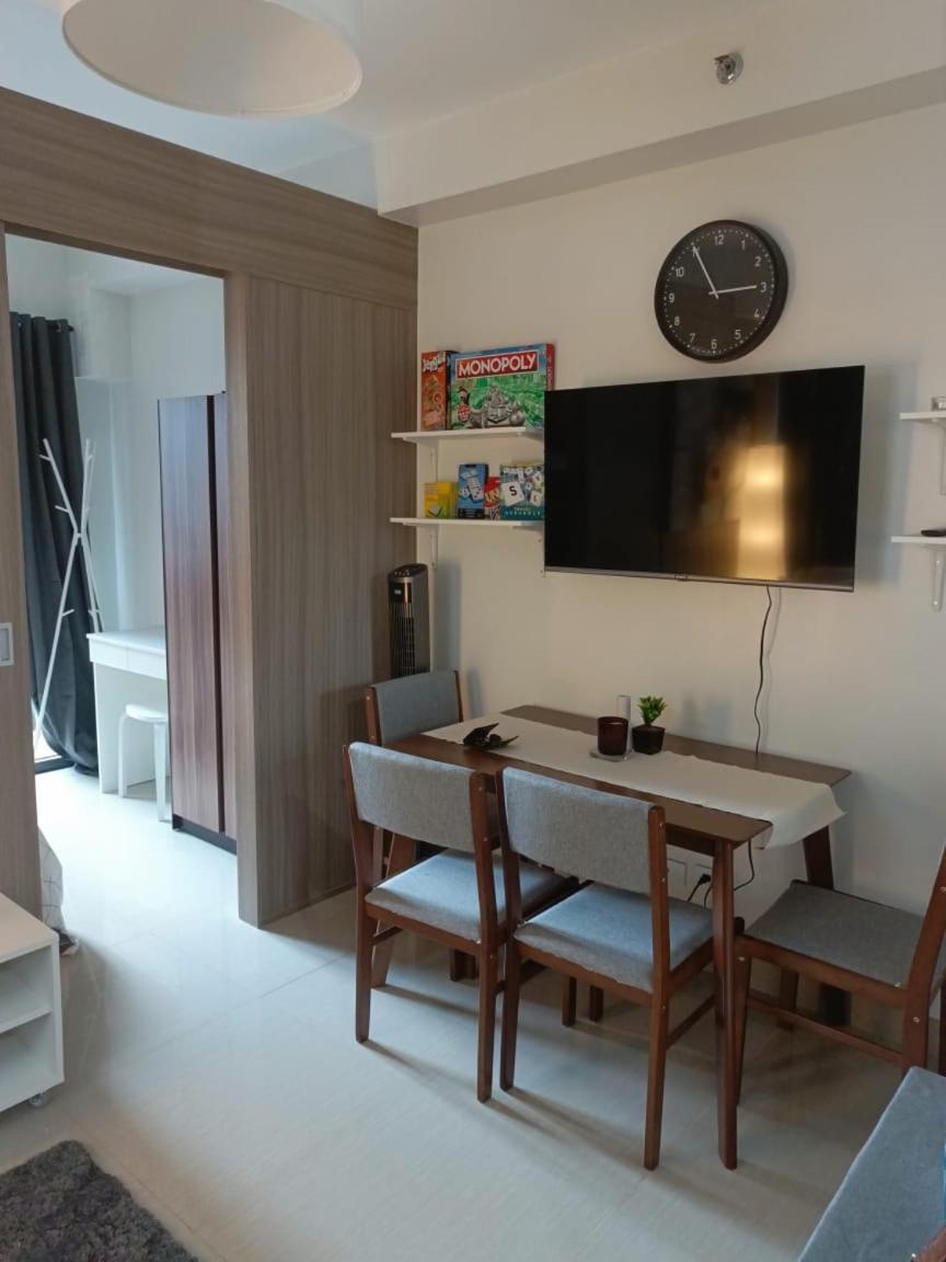 Shore 2 Residences High Speed Internet Walking Distance To Moa And Ikea マニラ市 エクステリア 写真